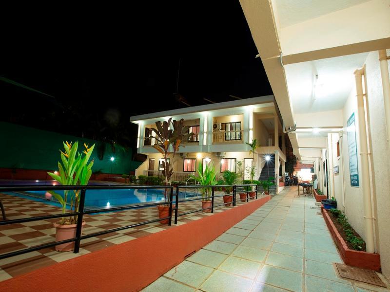 Serenity By The Sea Beach Resort Candolim Bagian luar foto