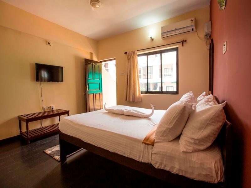 Serenity By The Sea Beach Resort Candolim Bagian luar foto